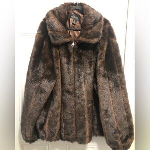 FABULOUS FUR Women's Zip Faux Fur Jacket Sz 4XL